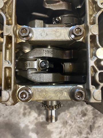 FORD LJ7Z6010A в наличии Запорожье