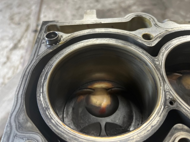 LJ7Z6010A FORD купить в Черкассы