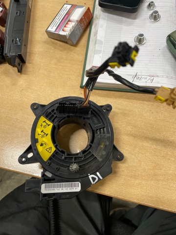 Подрулевой шлейф LR018556 LAND ROVER