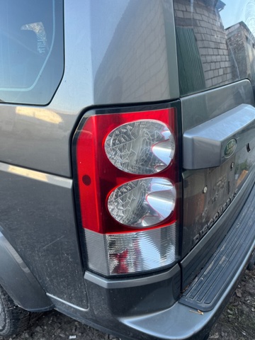 Задний левый стоп LR036165 LAND ROVER