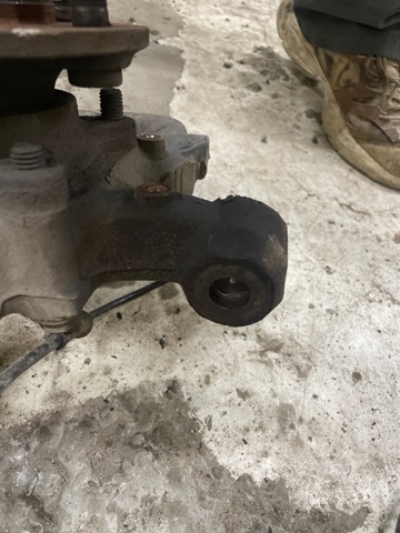 RUB500270 LAND ROVER Цапфа передняя левая купить в Запорожье