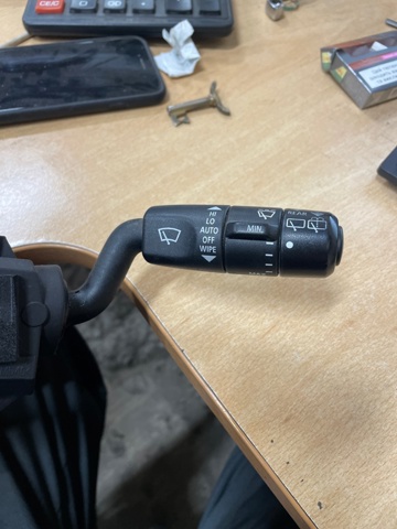 Подрулевой правый переключатель  XPE500110 LAND ROVER