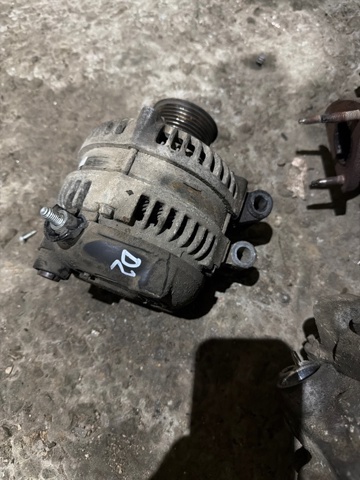 Генератор YLE500200 LAND ROVER