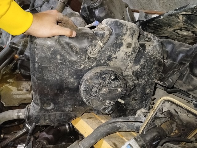 208993933R RENAULT купить в Кривой Рог