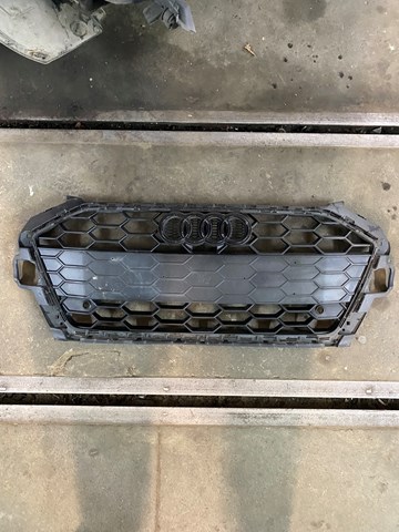 Решетка 8W0853651DT VAG
