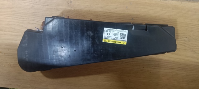 31418255 Подушка безопасности (AIRBAG) спинки сиденья правого купить Ровно