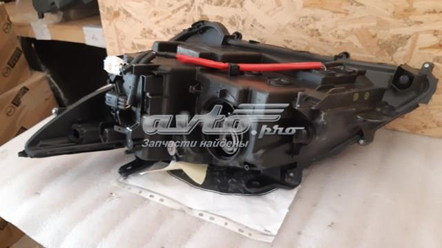 TOYOTA 8114033A50 Правая фара в наличии Львов