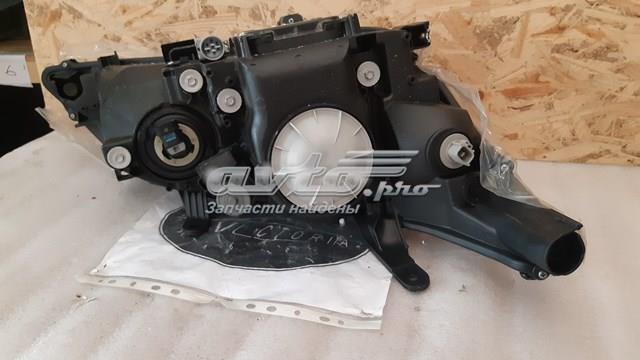 8114533760 TOYOTA Правая фара купить в Сумы