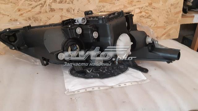 TOYOTA 8114533760 Фара правая в наличии Харьков