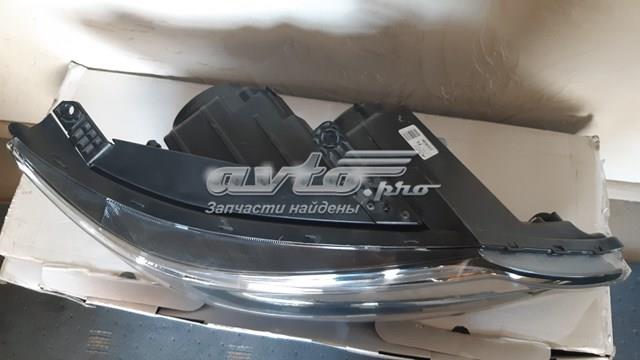 HYUNDAI 921021U500 Правая фара в наличии Чернигов