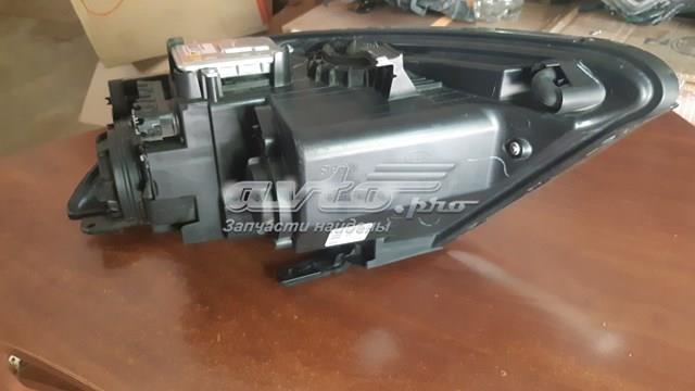 921021U800 HYUNDAI Фара правая купить в Хмельницкий