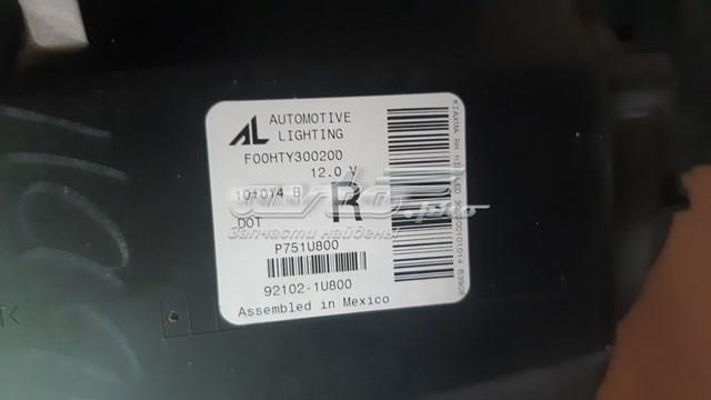 921021U800 HYUNDAI Правая фара купить в Черкассы