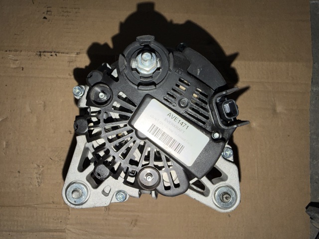 231008040R RENAULT Генератор купить в Николаев