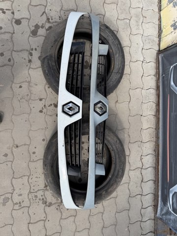 Решетка 8200331208 RENAULT
