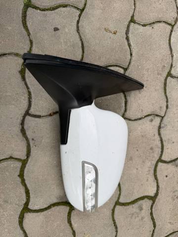 876102R600 Hyundai/Kia