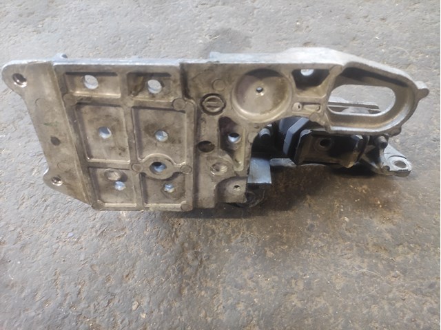 NISSAN 11254JD000 Кронштейн подушки (опоры) двигателя левой в наличии Хмельницкий