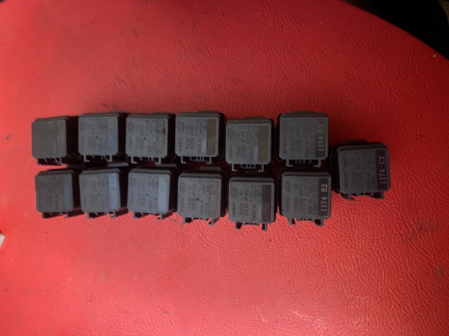 Многофункциональное реле 252309F915 NISSAN
