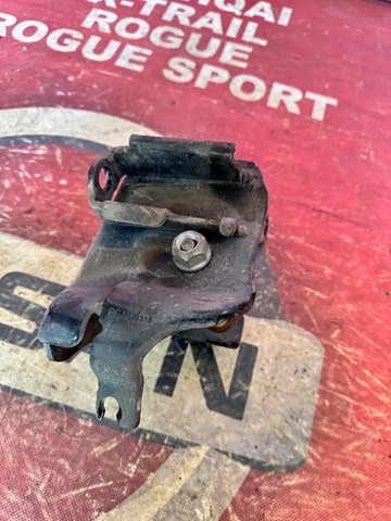 Кронштейн задней балки 55430BA60A NISSAN