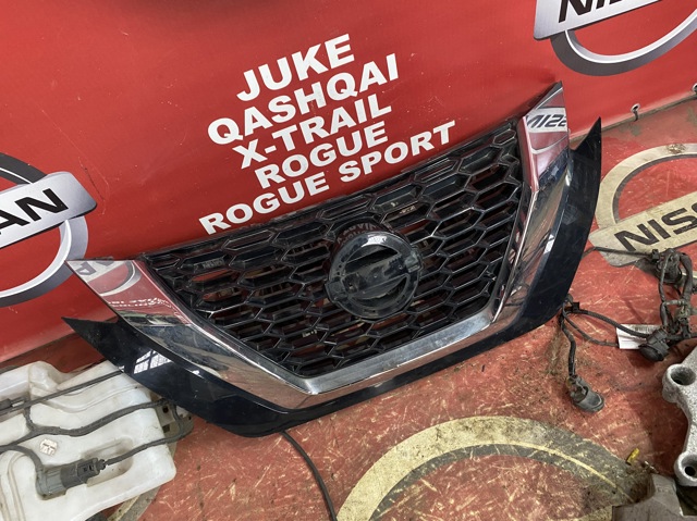 Решетка радиатора 623106PA0A NISSAN