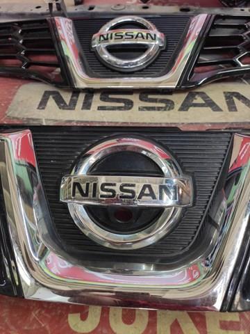 NISSAN 62310BR10A Решетка радиатора в наличии Одесса