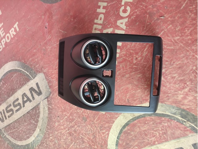 68260BR00A NISSAN купить в Чернигов