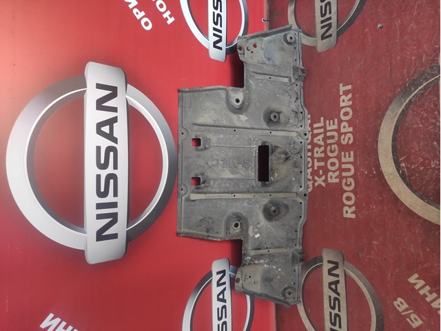 Защита двигателя задняя 748113NF0A NISSAN