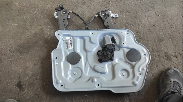 NISSAN 80771JD00A Стеклоподъемник передней левой двери в наличии Полтава
