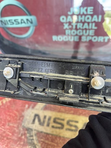 NISSAN 828776FR0A Молдинг двери задней левой нижний в наличии Чернигов