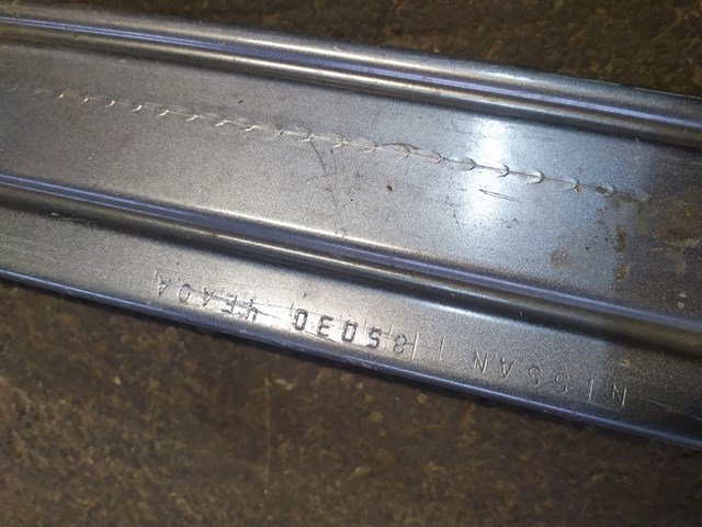 Балка бампера заднего 850304EA0A NISSAN