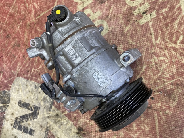 Насос кондиционера 926006MA0A NISSAN