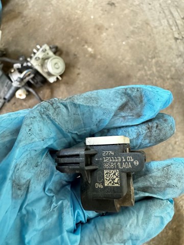 985811LA0A NISSAN купить в Львов