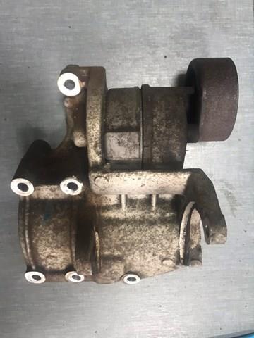 Крепление насоса ГУР 252714A001 HYUNDAI