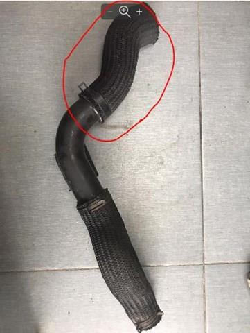 Патрубок интеркуллера 281724A162 HYUNDAI