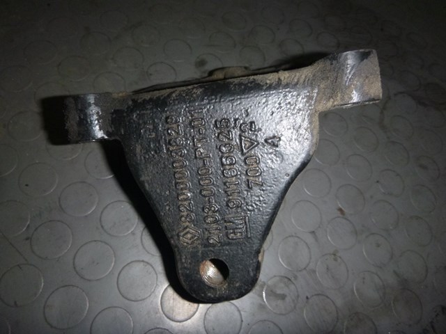 RENAULT 8200003829 в наличии Житомир