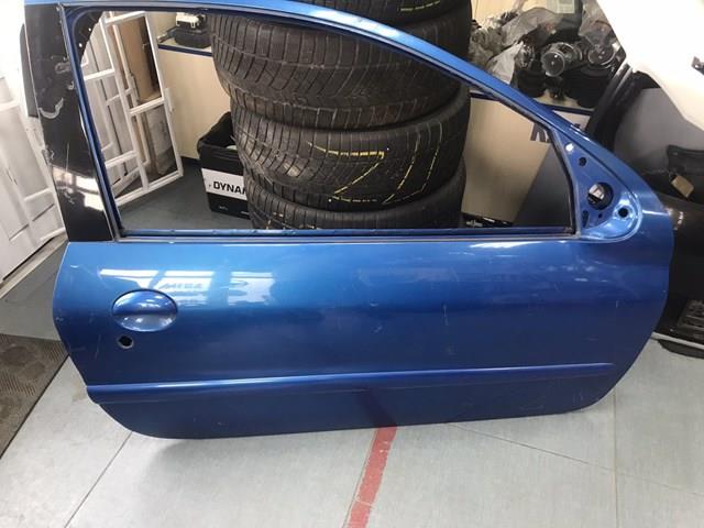 Пассажирская передняя дверь 9004K6 PEUGEOT