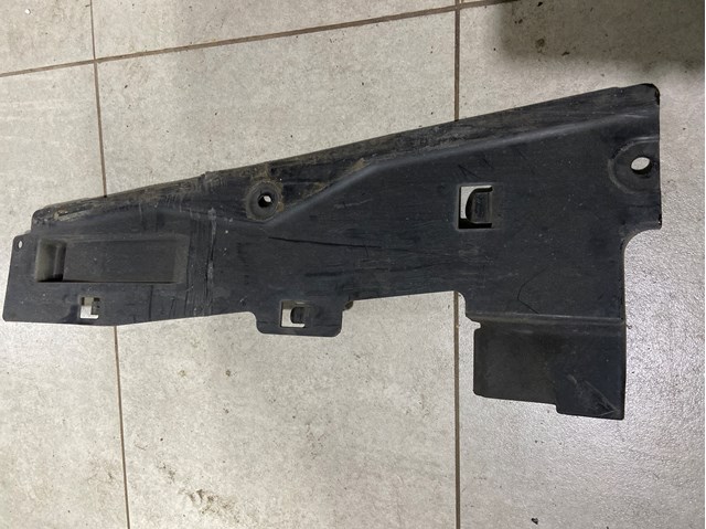 Защита днища, задняя правая 32219925 VOLVO