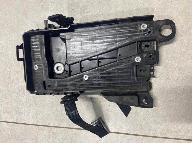 Подставка аккумулятора 32244613 VOLVO