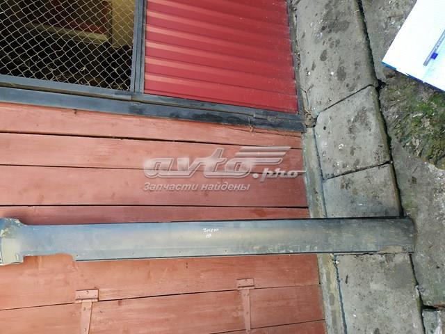HYUNDAI 877402B000 Накладка (молдинг) порога наружная правая в наличии Ровно