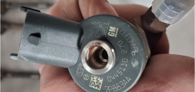 BOSCH 0445110270 Форсунка впрыска топлива в наличии Сумы