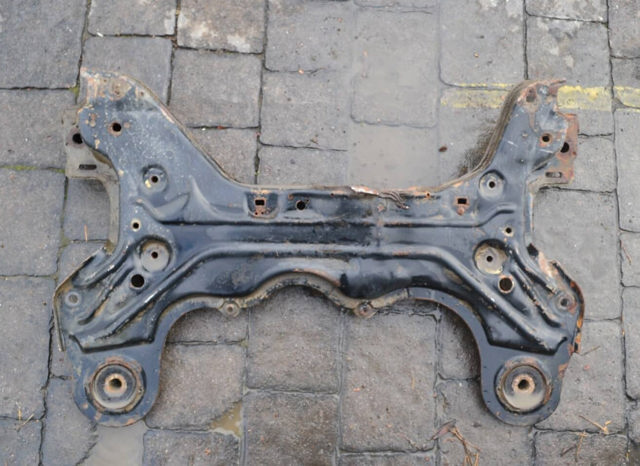 Крабобалка передней подвески 1J0199313J VAG