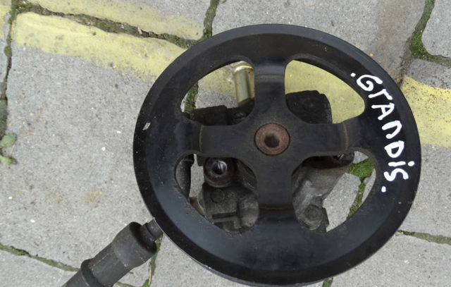 Насос ГУР 4450A159 MITSUBISHI