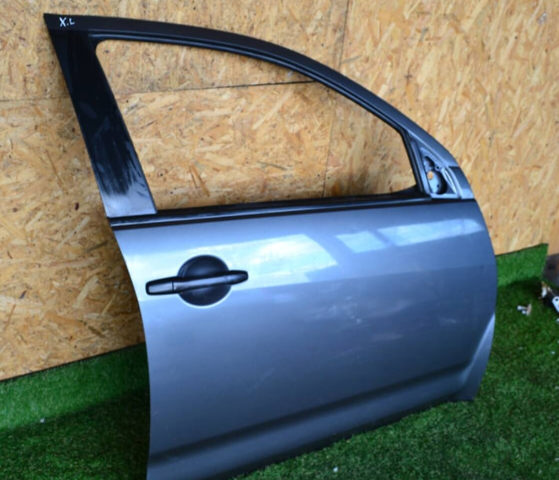 Пассажирская передняя дверь 5700A276 MITSUBISHI