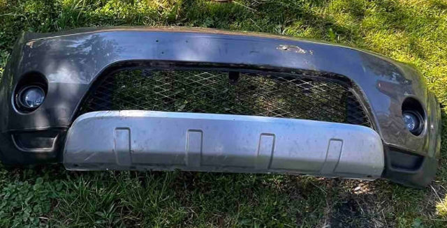 Бампер на авто 6400B839HB MITSUBISHI
