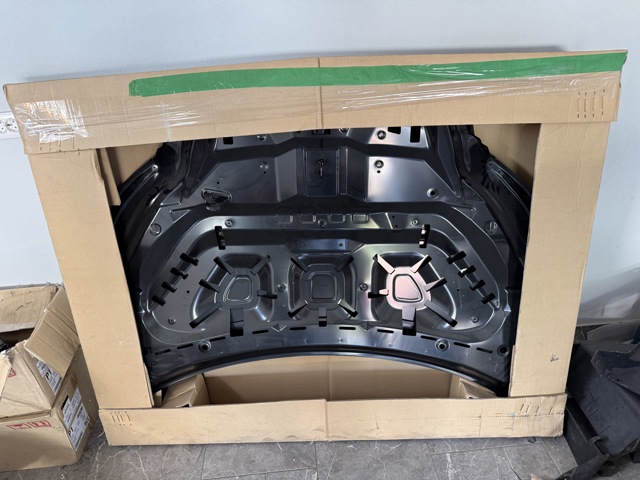 Капот двигателя 65100W140P MITSUBISHI