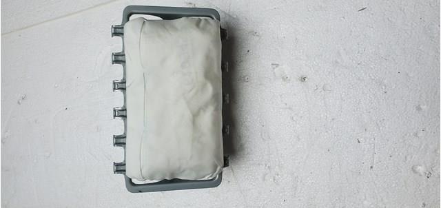 Подушка безопасности (AIRBAG) пассажирская 7030A311 MITSUBISHI
