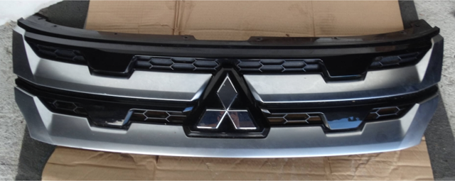 Облицовка радиатора 7450B303 MITSUBISHI