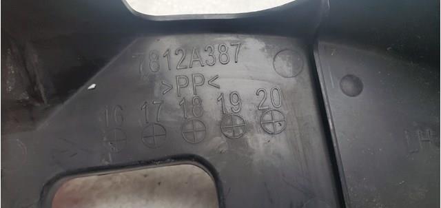 7812A387 Верхний дефлектор радиатора купить Полтава