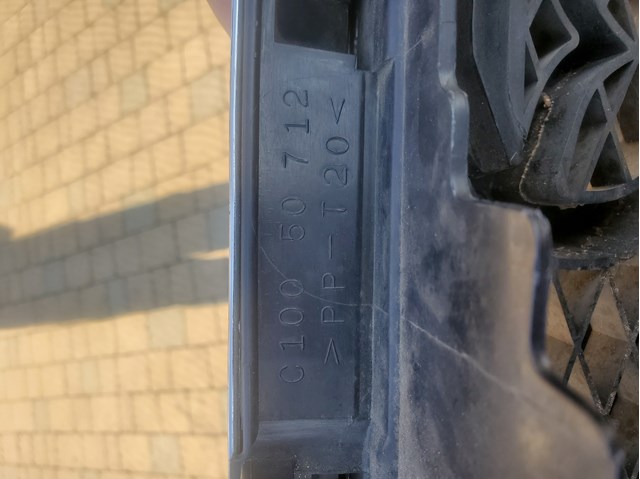 C10050712 MAZDA Решетка радиатора купить в Украина