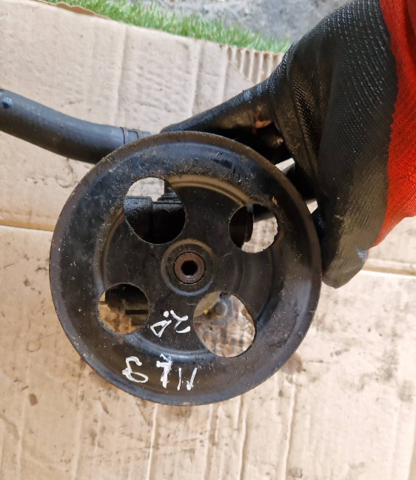 Помпа ГУР MN100102 MITSUBISHI