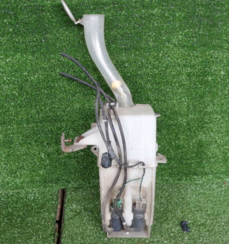 Бачок омывайки MN126645 MITSUBISHI